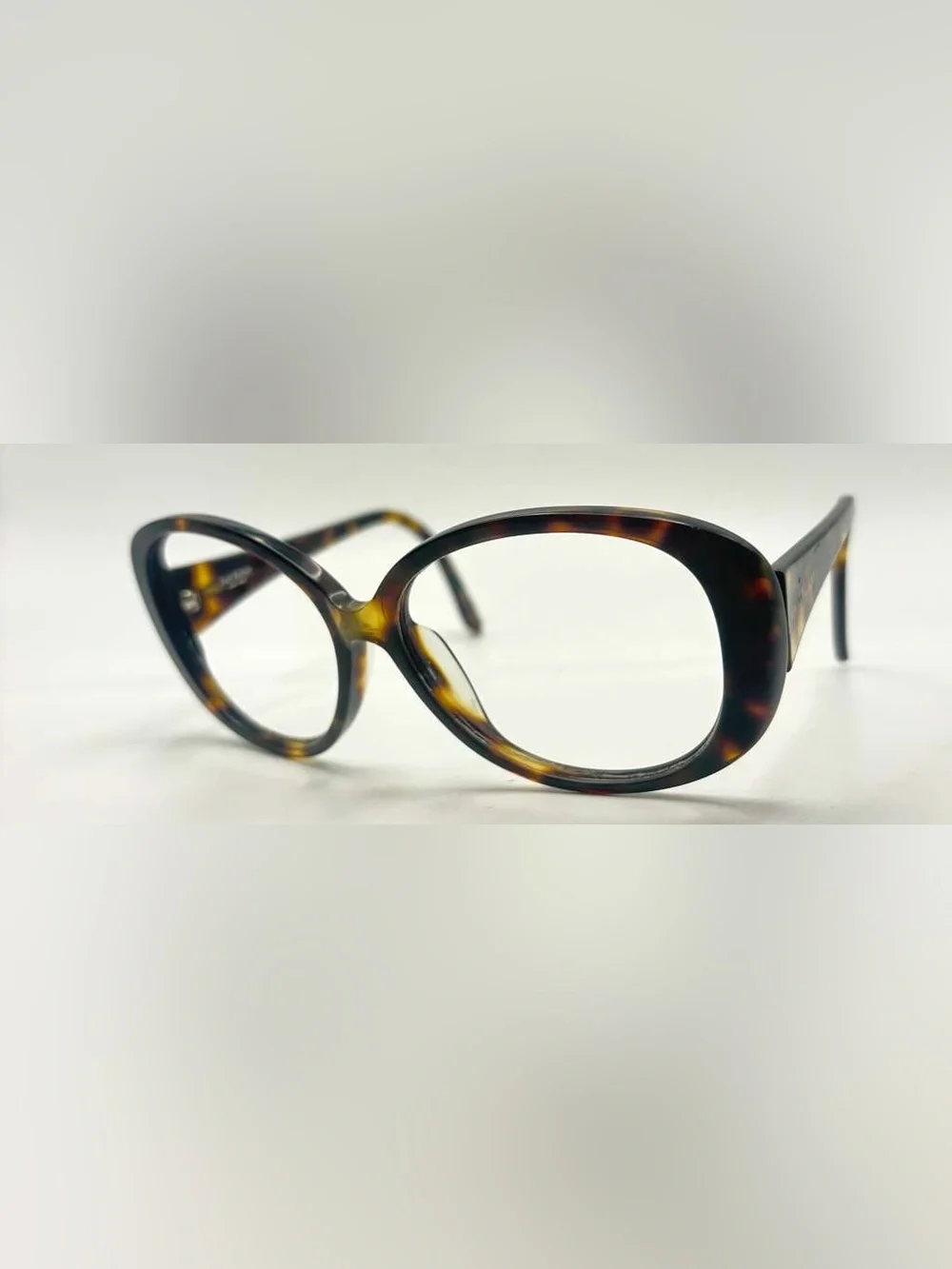 Isaac Mizrahi IM3022S Tortoise Oval Sunglasses Frames Only